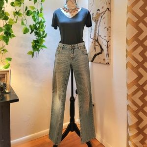 Gap 1969 Light Denim Boyfriend Jeans size 24/00